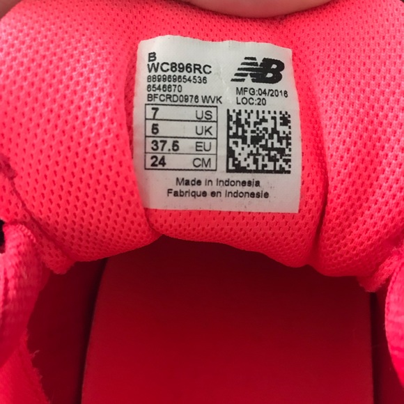 New Balance 896 // running shoes // size 7 - Picture 3 of 7